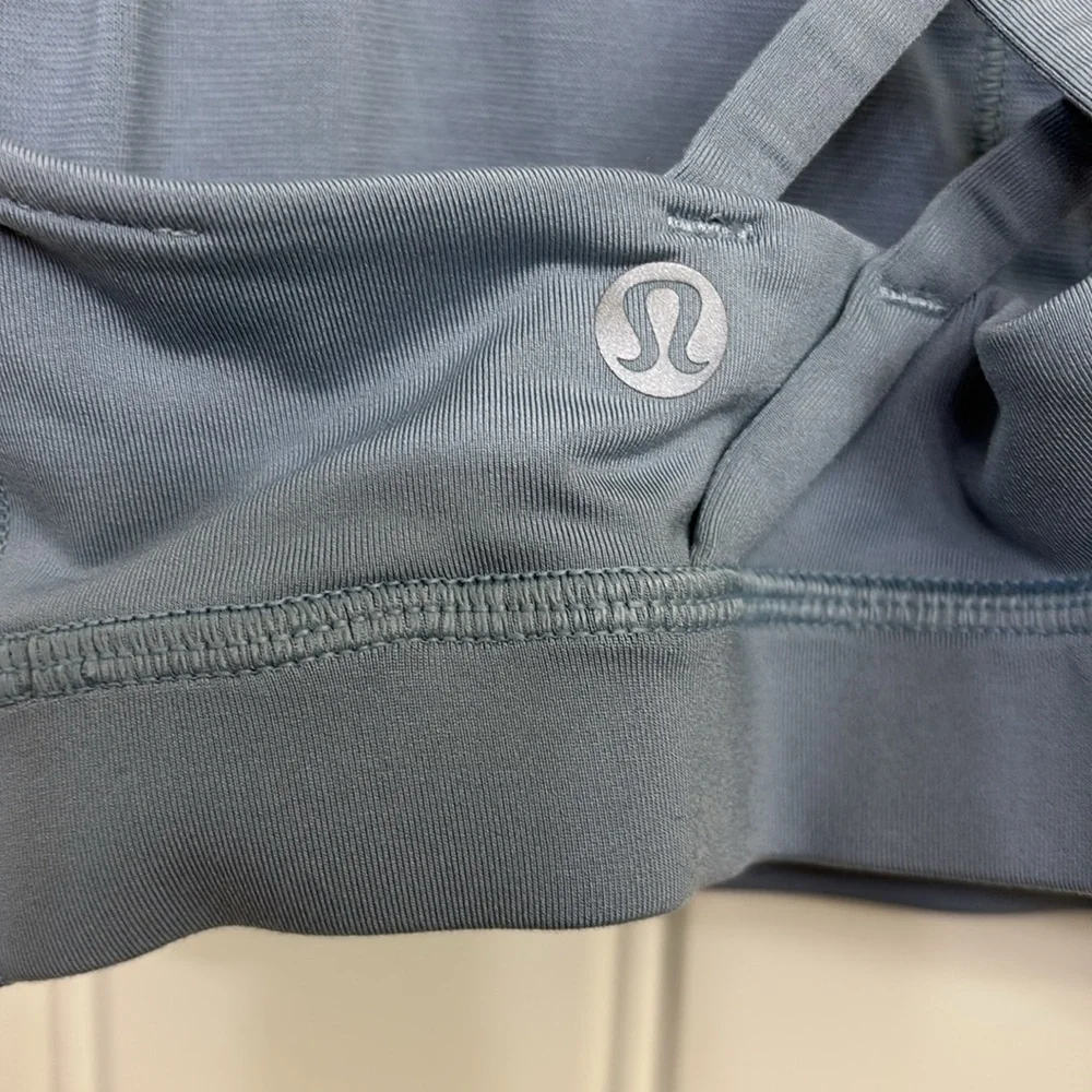 Lululemon Dusty blue sports Bra - Picture 3 of 4